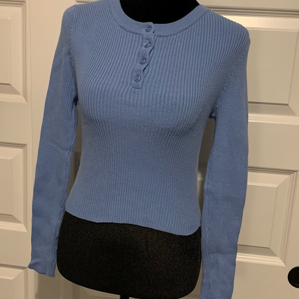 Forever 21 Light Blue Ribbed Henley Sweater